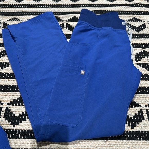 Figs denim blue set - Picture 6 of 8